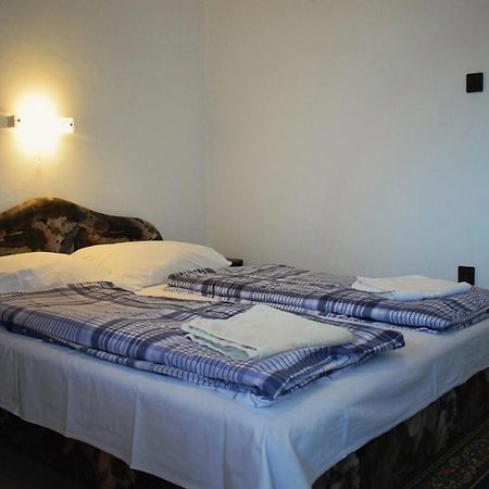 Ket Diofa Vendeghaz Hotel Felsőtárkány Buitenkant foto
