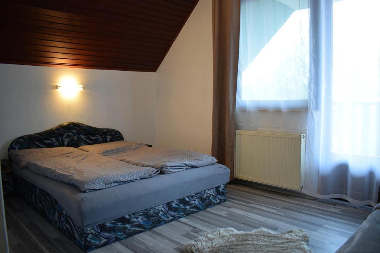 Ket Diofa Vendeghaz Hotel Felsőtárkány Buitenkant foto