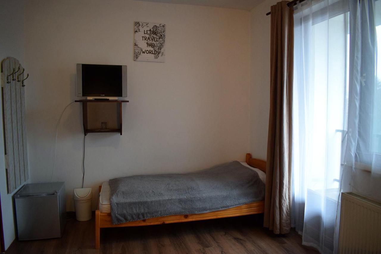 Ket Diofa Vendeghaz Hotel Felsőtárkány Buitenkant foto