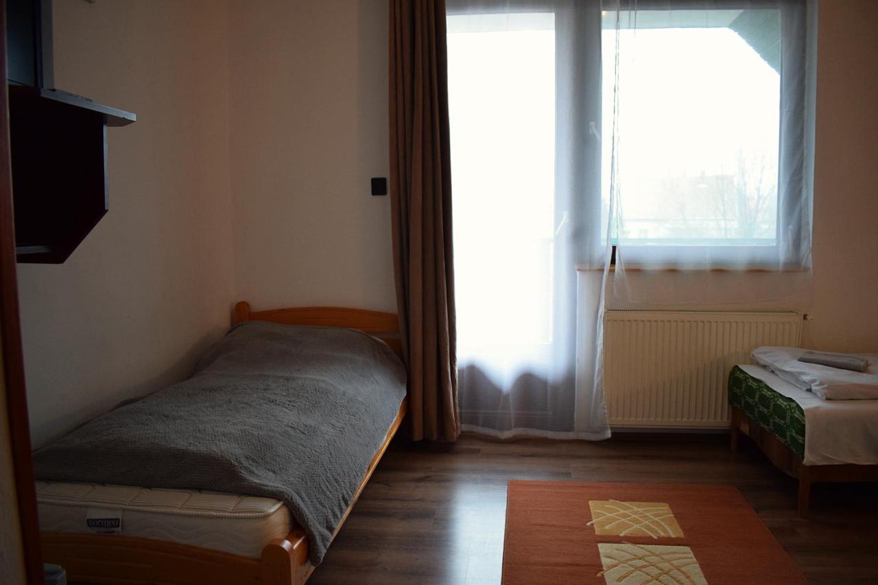 Ket Diofa Vendeghaz Hotel Felsőtárkány Buitenkant foto