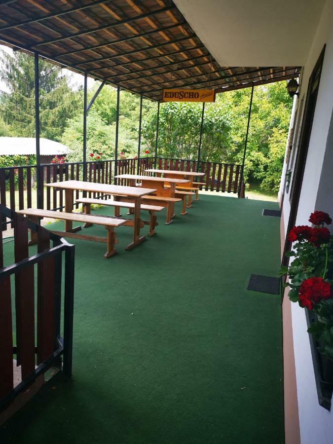 Ket Diofa Vendeghaz Hotel Felsőtárkány Buitenkant foto